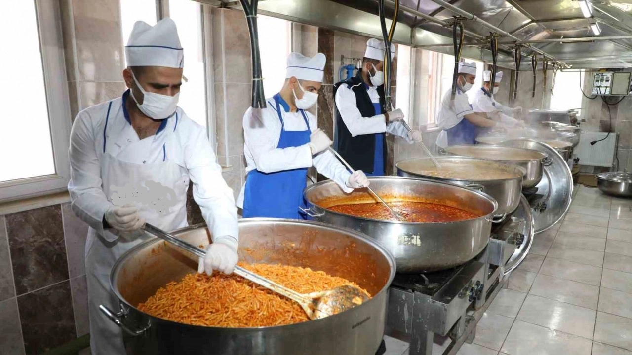 FİRMAMIZDAN KARELER